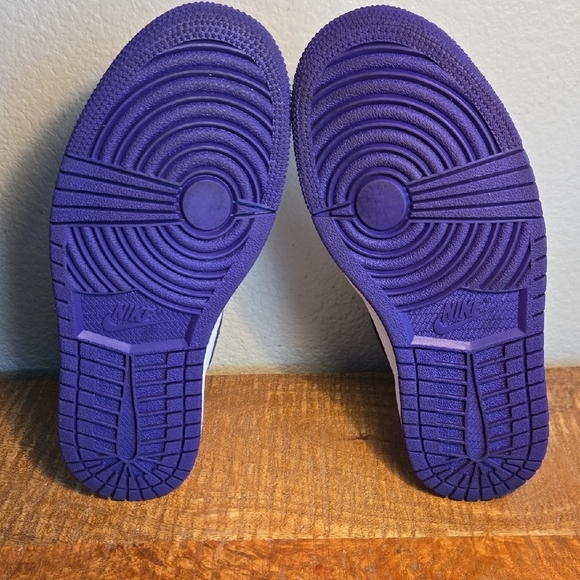 Nike Air Jordan Court Purple White and Purple High-Tops - Picture 7 of 10